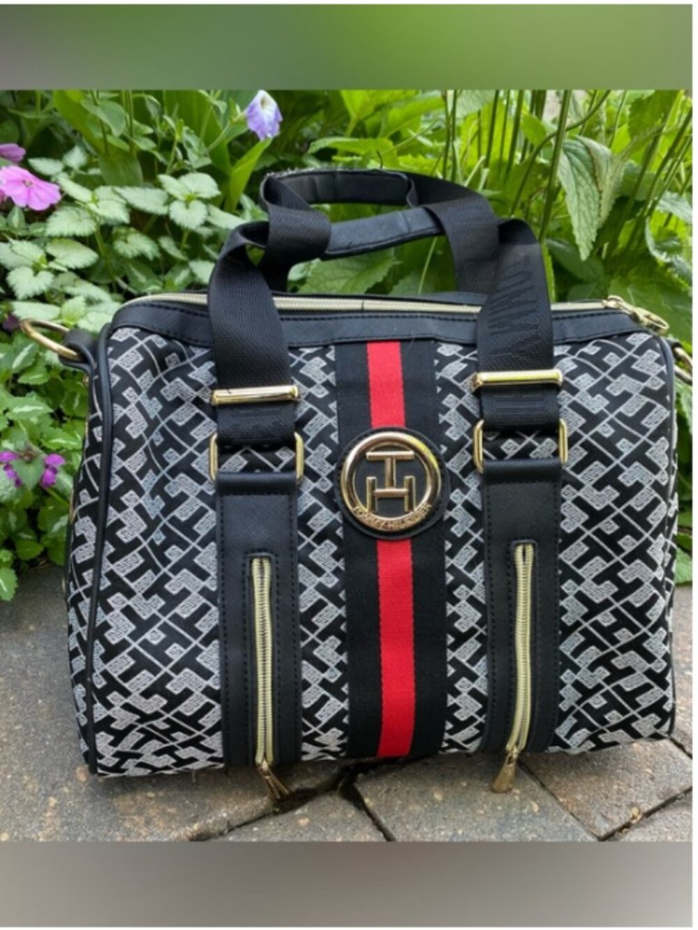 TH BLK/WHT Handbag Summer Sale